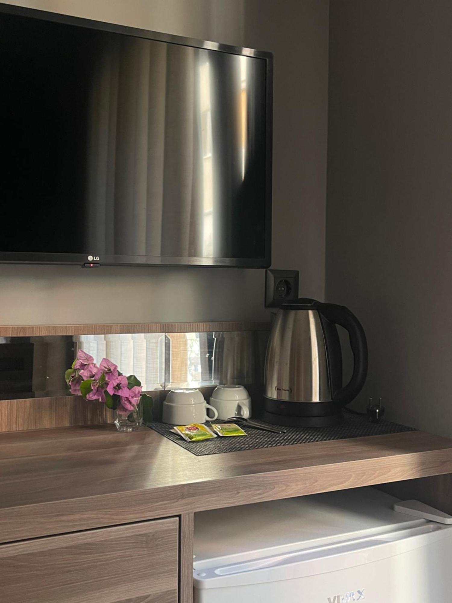 Otel Viola 4*